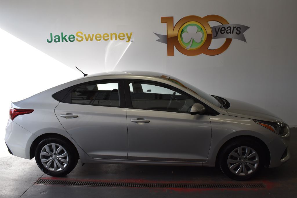 2019 Hyundai ACCENT SE