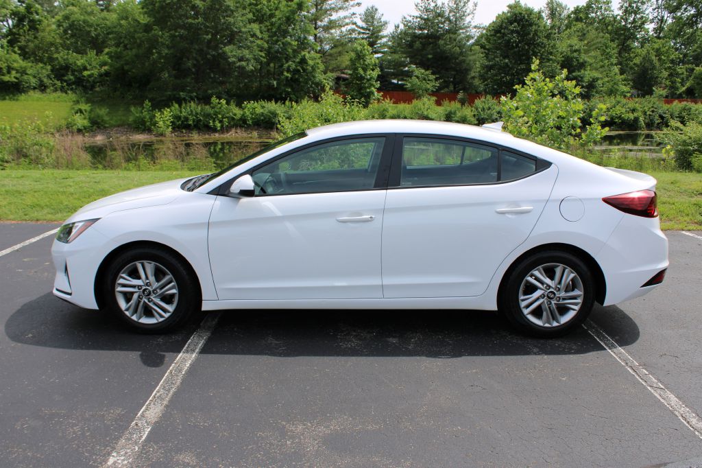 2020 Hyundai ELANTRA SEL