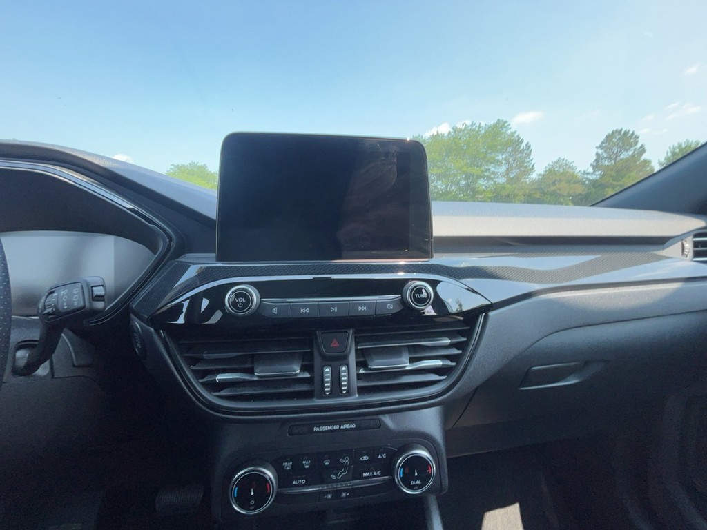 2025 Ford ESCAPE ST LINE
