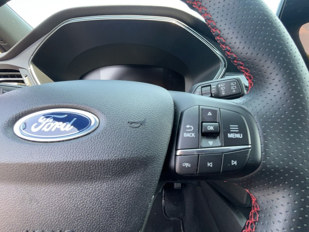 2025 Ford ESCAPE ST LINE