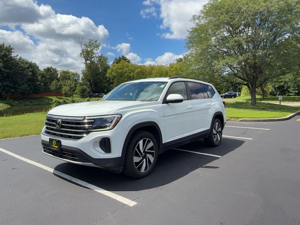2025 Volkswagen ATLAS SE