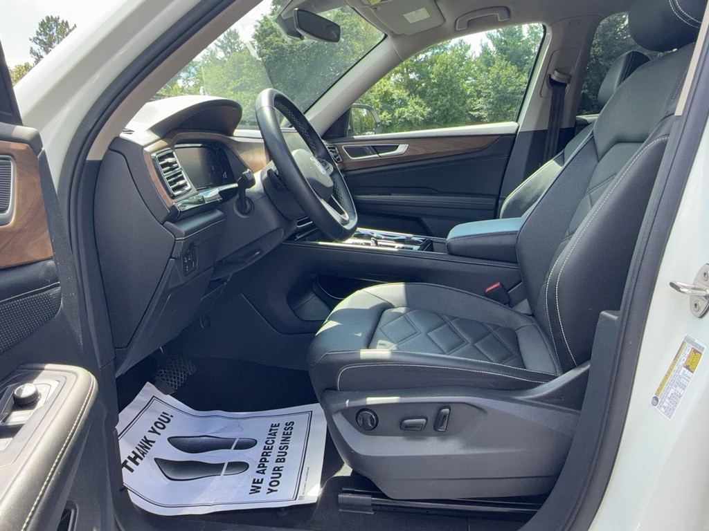 2025 Volkswagen ATLAS SE
