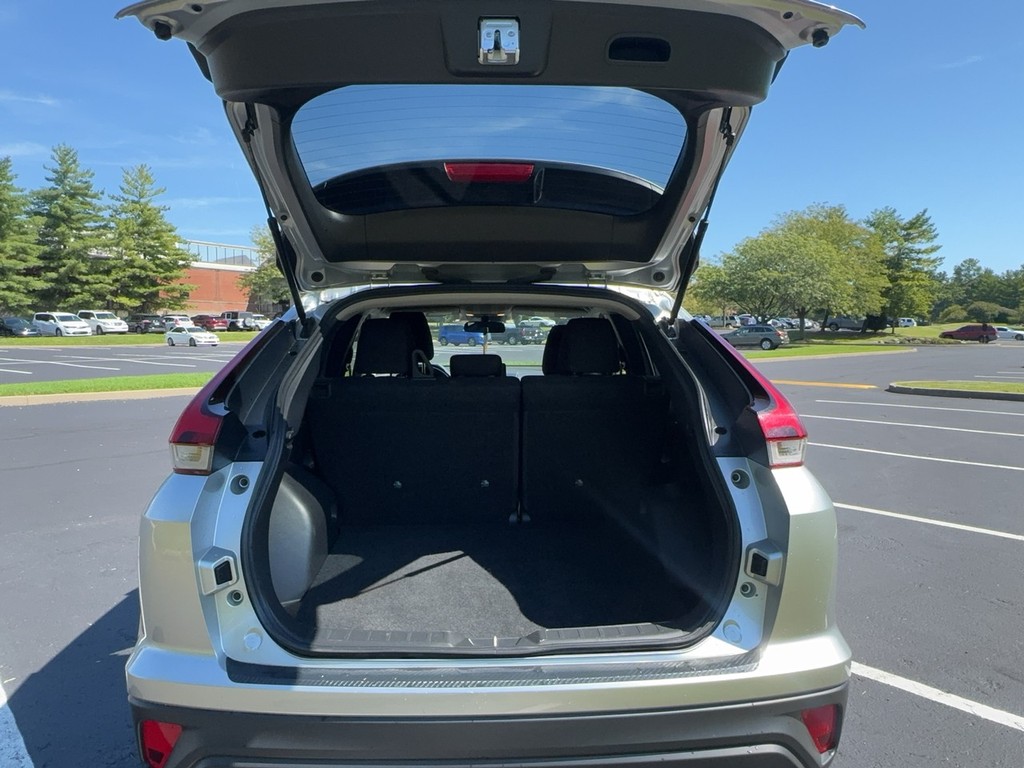 2024 Mitsubishi ECLIPSE CROSS LE