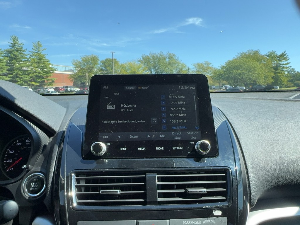2024 Mitsubishi ECLIPSE CROSS LE