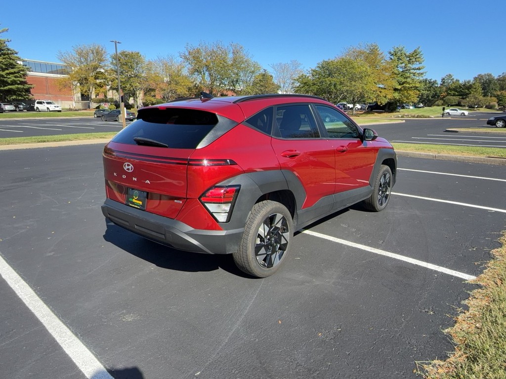 2025 Hyundai KONA SEL
