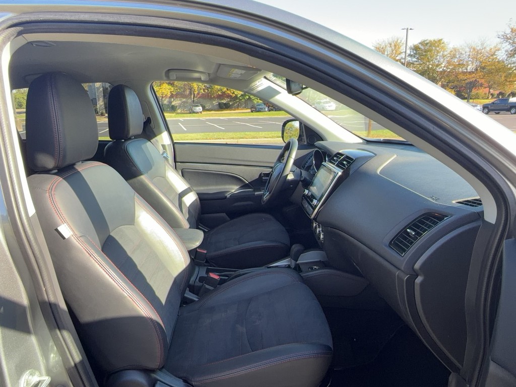 2025 Mitsubishi OUTLANDER SPORT S