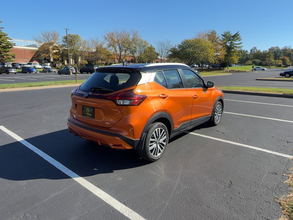 2024 Nissan KICKS SV