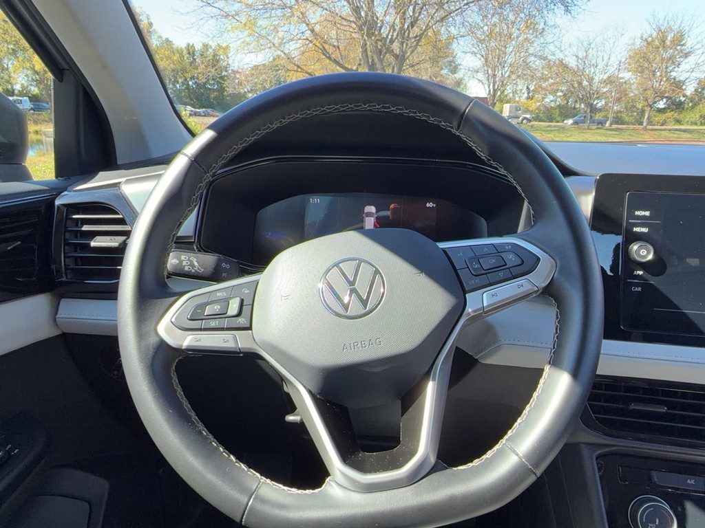 2025 Volkswagen TAOS S