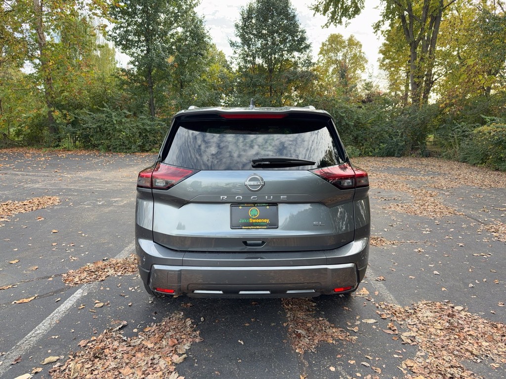 2026 Nissan ROGUE SL