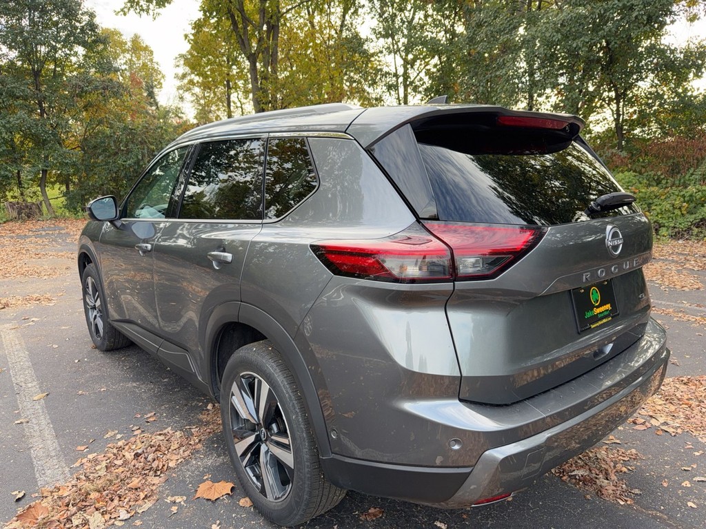 2026 Nissan ROGUE SL