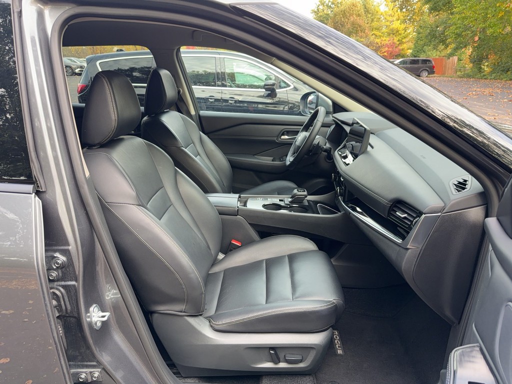 2026 Nissan ROGUE SL