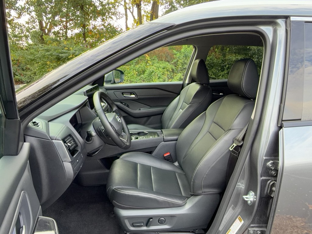 2026 Nissan ROGUE SL